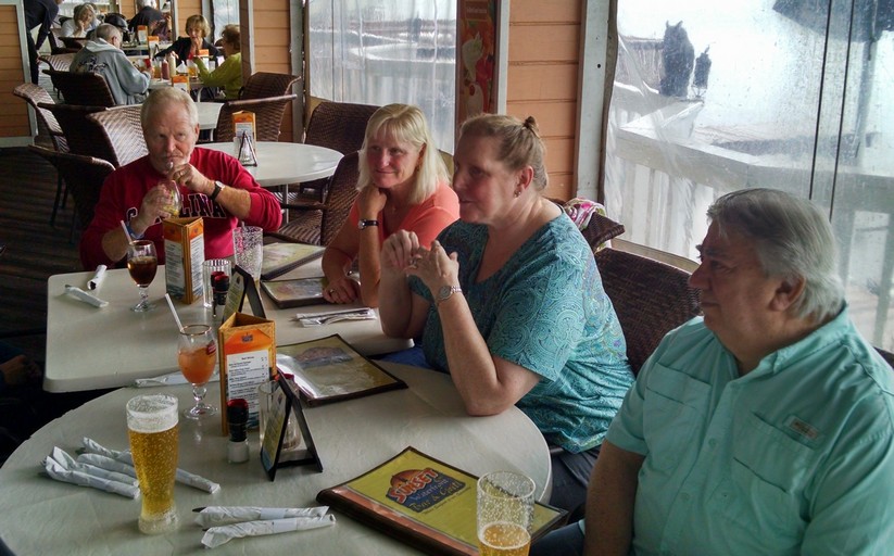 Boating? to Lunch at Sunset Grill